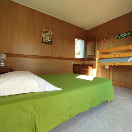Casa vacanze Maison Serra 4 Etoiles Avec Piscine Privee, Dependance *