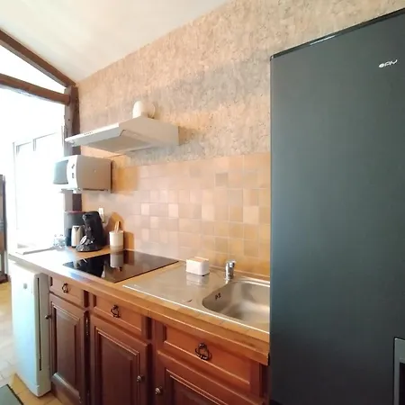 Maison Serra 4 Etoiles Avec Piscine Privee, Dependance Le Vigan (Lot)