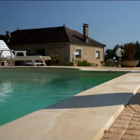 Maison Serra 4 Etoiles Avec Piscine Privee, Dependance Le Vigan (Lot)
