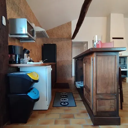 Ferienhaus Maison Serra 4 Etoiles Avec Piscine Privee, Dependance