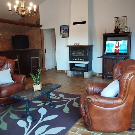 Ferienhaus Maison Serra 4 Etoiles Avec Piscine Privee, Dependance *